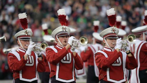 The Wisconsin marching band playing at the Rose Bowl.