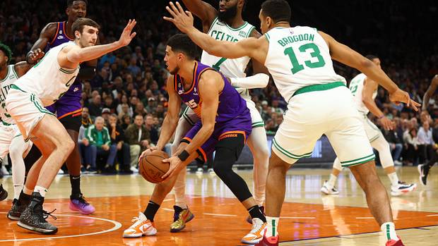 Here's What Stood Out in the Celtics' Win vs. Suns: Dominant Defensive