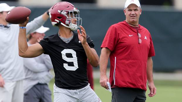Alabama offensive coordinator Bill O'Brien working with Bryce Young.