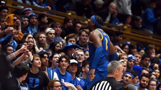 Duke basketball's Cameron Crazies versus Pitt's Blake Hinson