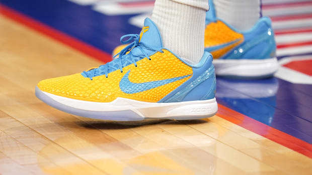 Ten yellow kobes Best Nike Kobe Shoes Worn During 2021-22 NBA Season - Sports