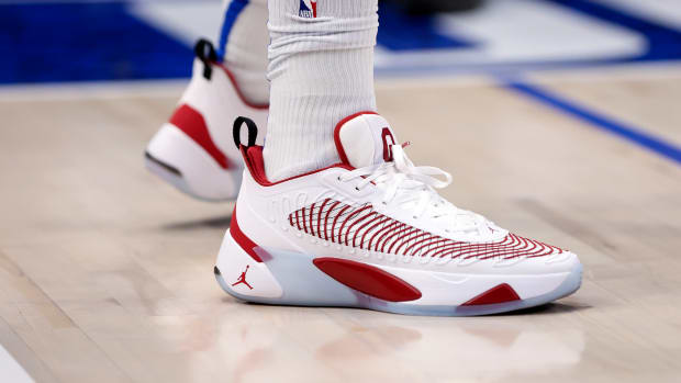 Oklahoma Sooners Wearing Jordan Luka 1 Shoes - Sports Illustrated