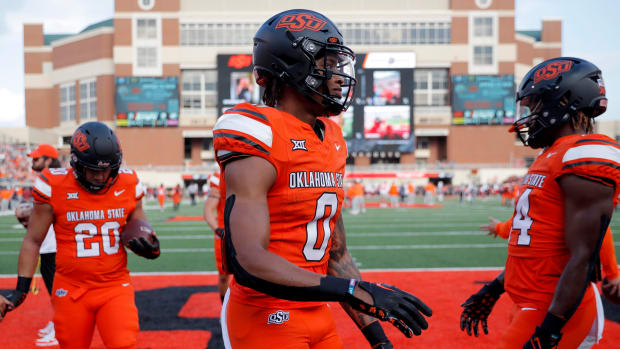 Sep 16, 2023; Stillwater, Oklahoma, USA; Oklahoma State Cowboys running back Ollie Gordon II (0) warms up before an NCAA football game between Oklahoma State and South Alabama at Boone Pickens Stadium. Mandatory Credit: Bryan Terry-USA TODAY Sports