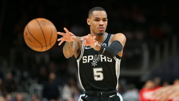 Atlanta Hawks guard Dejounte Murray will share the backcourt with teammate Trae Young during the 2022-23 NBA season.