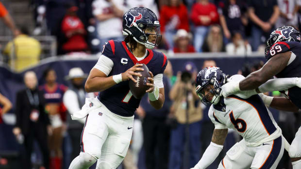 Houston Texans QB Stroud looking to deliver a pass against the Denver Broncos.