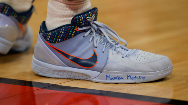 New Orleans Pelicans center Jaxson Hayes wears the Nike Kobe 4 Protro sneakers against the Houston Rockets on February 6, 2022.