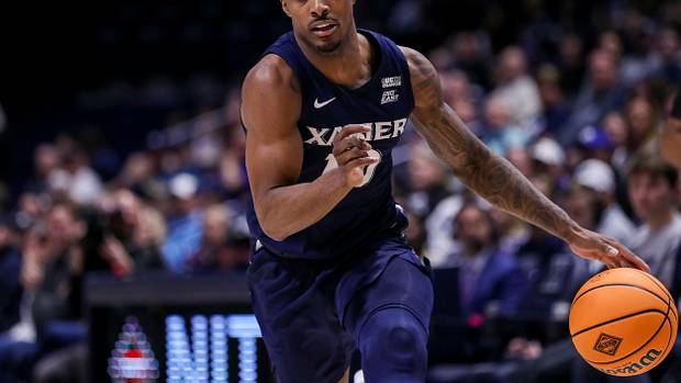 Xavier Musketeers guard Nate Johnson (10) dribbles against the Cleveland State Vikings in the second half at Cintas Center.