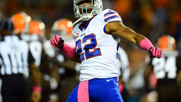 Jackson celebrates during a game against the Cleveland Browns.