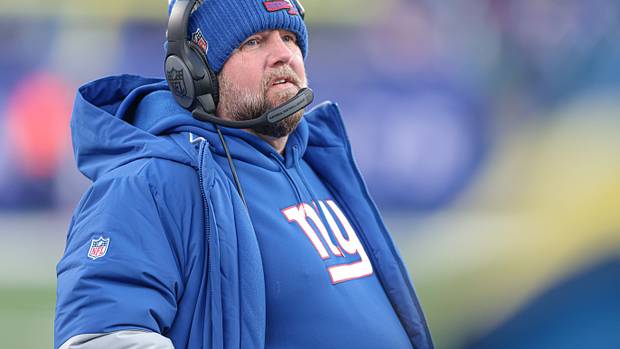 Brian Daboll Wears Classic Air Jordans before Giants Game - Sports Illustrated FanNation Kicks News, Analysis and More - Vimarsana News