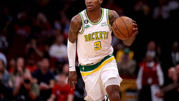 Former Rockets guard Kevin Porter Jr. (3) handles the ball against the Los Angeles Lakers during the game at Toyota Center.
