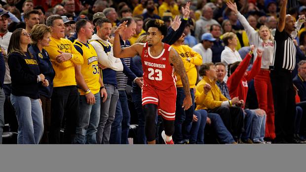 Wisconsin beats Marquette: Game notes and top plays - Vimarsana News