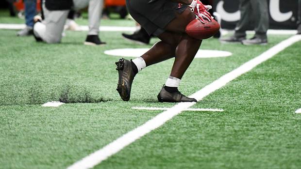 Coach Lovie Smith Hints At Potential Debut For Houston Texans Rookie LB Christian Harris - Sports Illustrated Houston Texans News, Analysis and More - Vimarsana News