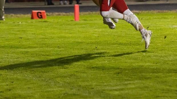 Brookfield East tight end Nollenn Tabaska is set to visit Wisconsin next week - Vimarsana News