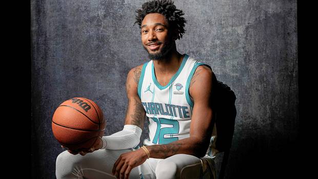 UNC Basketball Alum Leaky Black Records First NBA Buckets - Sports Illustrated North Carolina