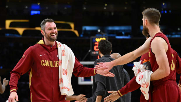 Kevin Love And Dean Wade Nov 6 2022