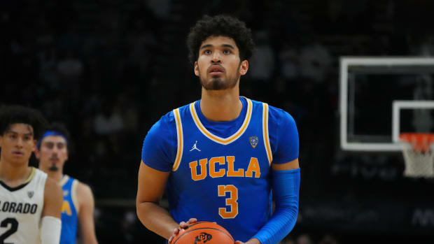 UCLA Bruins guard Johnny Juzang (3) prepares to shoot at the free throw line against the Colorado Buffaloes in the second half at the CU Events Center.