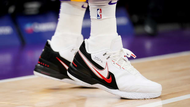 Los Angeles Lakers forward LeBron James' white and black Nike sneakers.