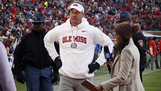 Ole Miss Football Tweets Support of Lane Kiffin Amidst Auburn Rumors - Vimarsana News