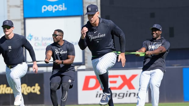 Aaron Judge practices drills during spring training