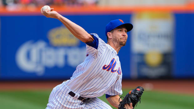 Sep 18, 2022; New York City, New York, USA; New York Mets pitcher Jacob DeGrom (48) delivers a pitch against the Pittsburgh Pirates during the first inning at Citi Field. Mandatory Credit: Gregory Fisher-USA TODAY Sports