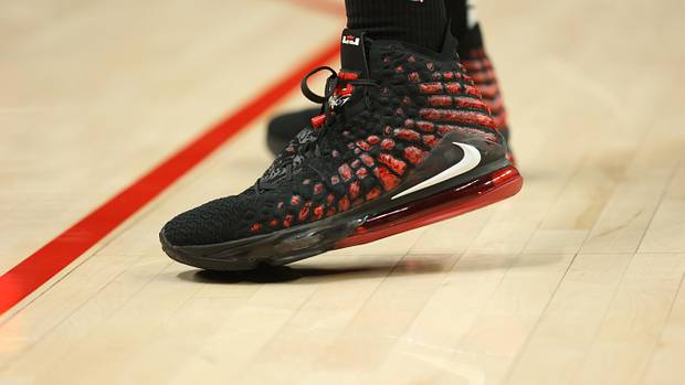 Portland Trail Blazers forward Larry Nance Jr. wears the Nike LeBron 17.