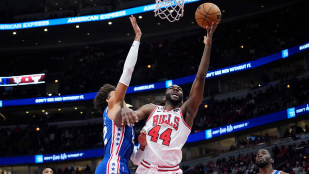 New-Look Chicago Bulls Still Searching for Answers to Old Problems