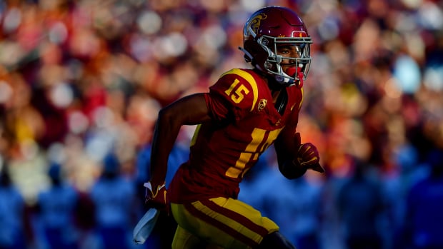 USC Trojans wide receiver Dorian Singer runs his route during a game.