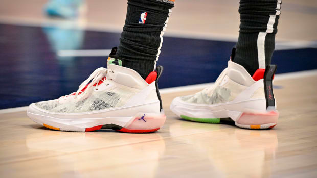 The Eight Best Basketball Shoe Sales After the Holidays - Sports
