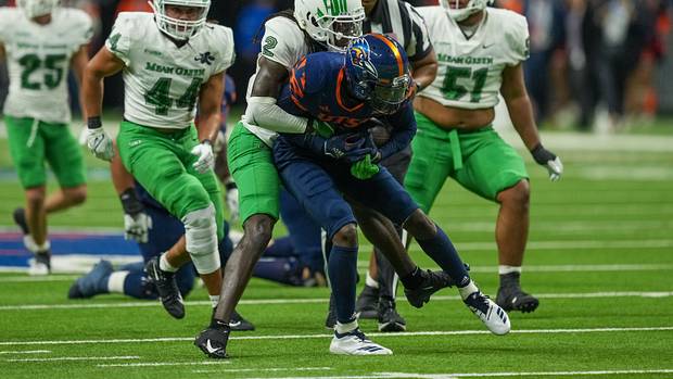 Rebels Hosting Portal Defensive Back in Oxford: Ole Miss Transfer Portal Tracker - Vimarsana News