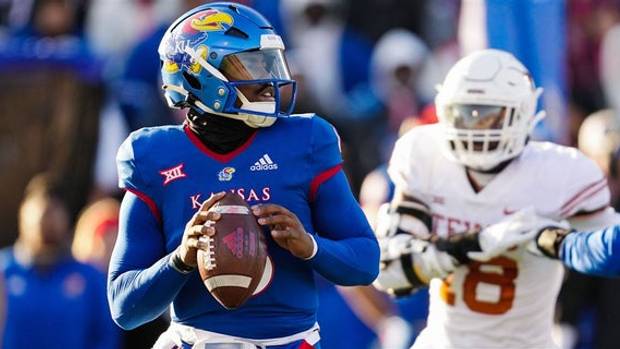 Kansas Jayhawks quarterback Jalon Daniels stands ready to throw against the Texas Longhorns.