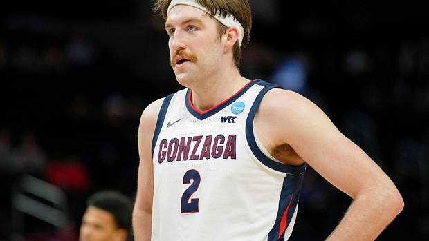 Gonzaga Bulldogs forward Drew Timme (2) looks on during a break in play against the Arkansas Razorbacks during the first half in the semifinals of the West regional of the men's college basketball NCAA Tournament at Chase Center.
