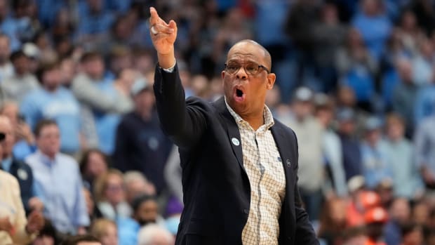 UNC basketball head coach Hubert Davis versus Clemson