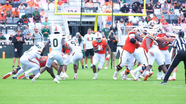 RB Henry Parrish Jr. finds a lane in the Hurricanes' 2022 spring game.