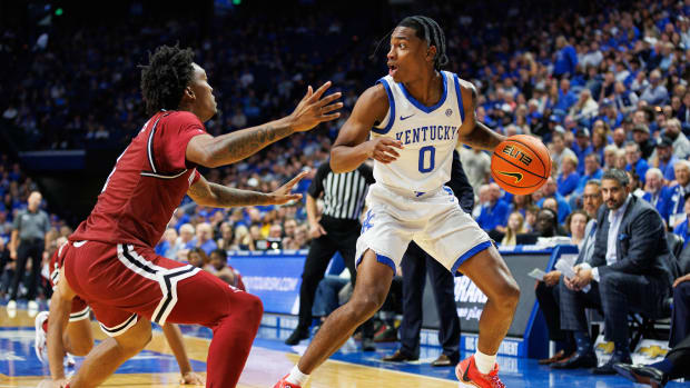 Nov 6, 2023; Lexington, Kentucky, USA; Kentucky Wildcats guard Rob Dillingham (0) handles the ball during the second half against the New Mexico State Aggies at Rupp Arena at Central Bank Center. Mandatory Credit: Jordan Prather-USA TODAY Sports