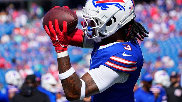 Buffalo Bills defensive back Damar Hamlin
