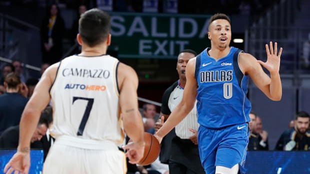 Dante Exum led all Dallas Mavericks starters with 13 points and nine assist in Tuesday's preseason loss to Real Madrid.