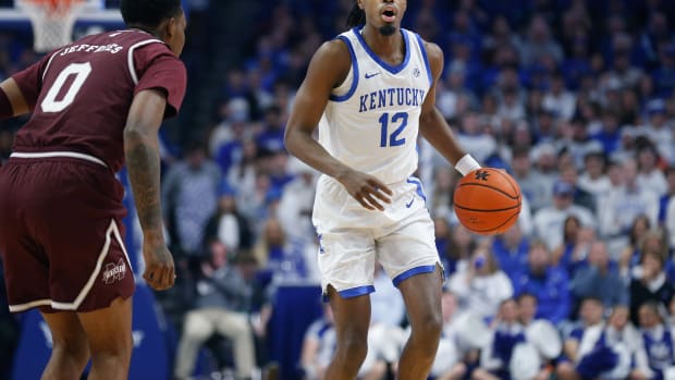 Kentucky s Antonio Reeves brings the ball up court against Mississippi State s D.J. Jeffries Wednesday night in Rupp Arena. Jan. 17, 2024