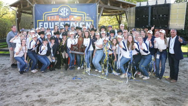 Auburn celebrates it’s fifth-straight Southeastern Conference Equestrian Championship (Zach Bland / Auburn Athletics)