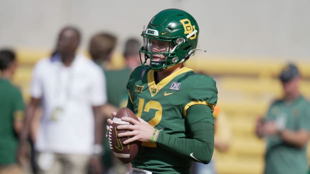 Baylor Bears quarterback Blake Shapen (12) warms up before the game against the Texas State Bobcats at McLane Stadium.