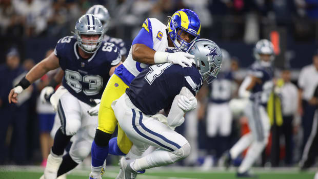 Dallas Cowboys quarterback Dak Prescott's grey Air Jordan cleats.