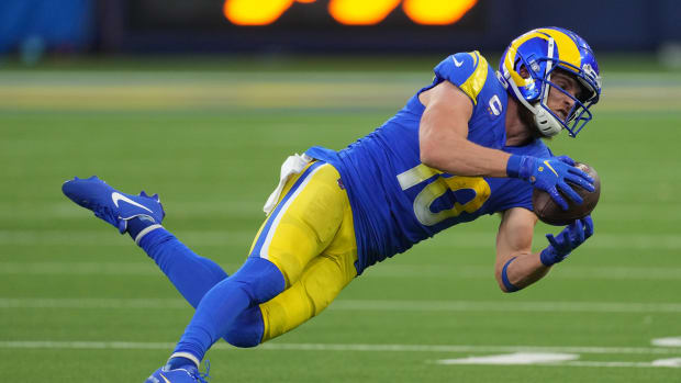Jan 30, 2022; Inglewood, California, USA; Los Angeles Rams wide receiver Cooper Kupp (10) catches a pass against the San Francisco 49ers in the first half during the NFC Championship Game at SoFi Stadium. Mandatory Credit: Kirby Lee-USA TODAY Sports