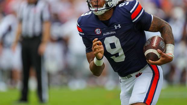Robby Ashford vs UMass - Eric Starling/Auburn Daily