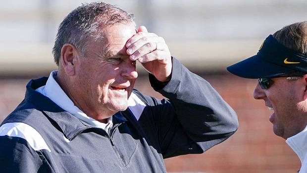 Health of Razorback Football Gets Diagnosed - Vimarsana News