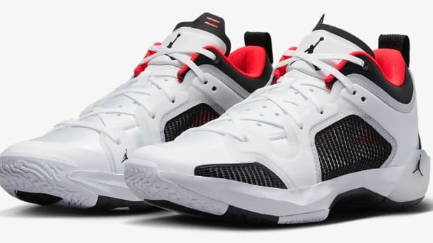 Nike Air Jordan 6 Retro Basketball Shoes for Men, Size US 9 - Black for  sale online | eBay