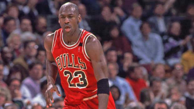 (1992) Chicago Bulls guard Michael Jordan in action against the Detroit Pistons at the Palace of Auburn Hills