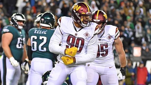 Washington Commanders defensive end Montez Sweat (90) celebrates after a sack against the Philadelphia Eagles during the fourth quarter at Lincoln Financial Field.