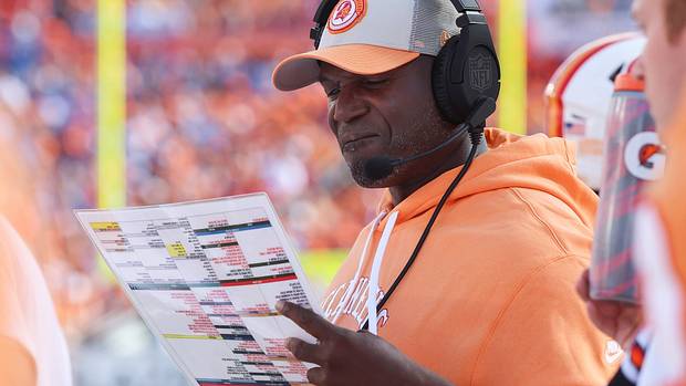Tampa Bay Buccaneers head coach Todd Bowles against the Detroit Lions during the first quarter at Raymond James Stadium.