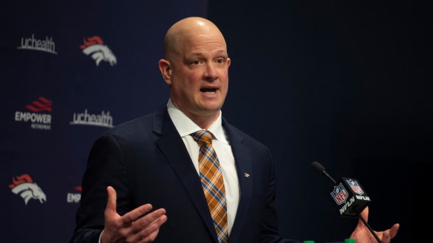 Denver Broncos introduce Nathaniel Hackett, who has agreed to terms to become the club s head coach at a press conference at UC Health Training Center.