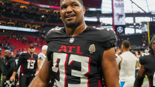 Atlanta Falcons veteran Calais Campbell liked what he saw from the team during its win over the Tampa Bay Buccaneers,