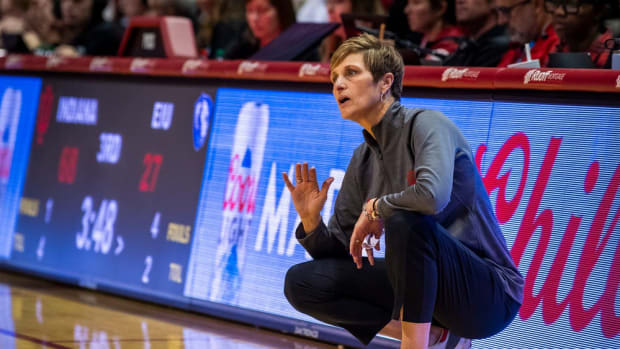 Indiana Head Coach Teri Moren instructs her team during the second half of the Indiana versus Eastern Illinois women's basketball game at Simon Skjodt Assembly Hall on Thursday, Nov. 9, 2023.